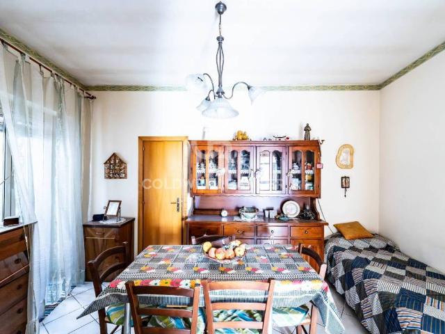 Casa indipendente in vendita a Aci Catena CT