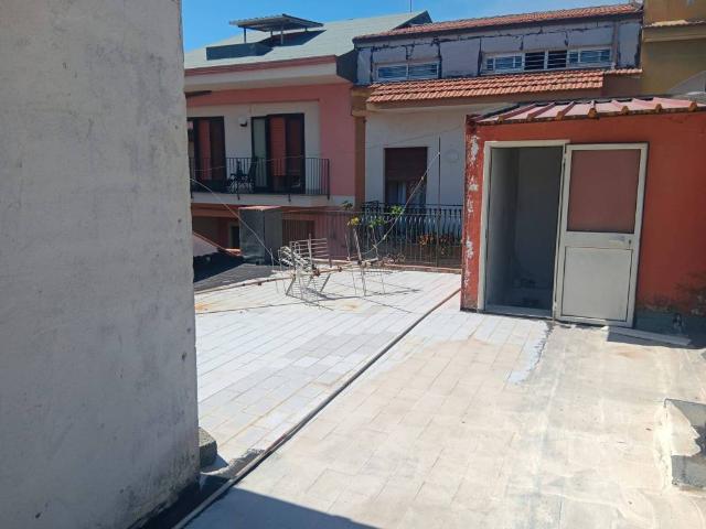 Casa indipendente in vendita a Acireale CT