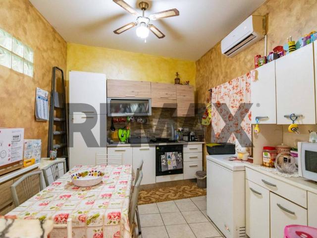 Casa indipendente in vendita a Acireale CT