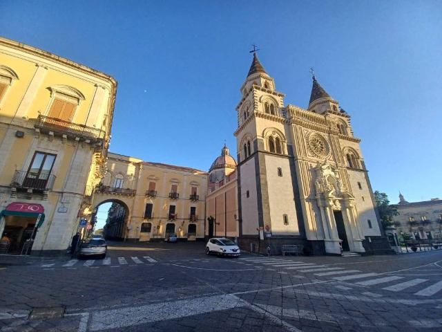 Casa indipendente in vendita a Acireale CT