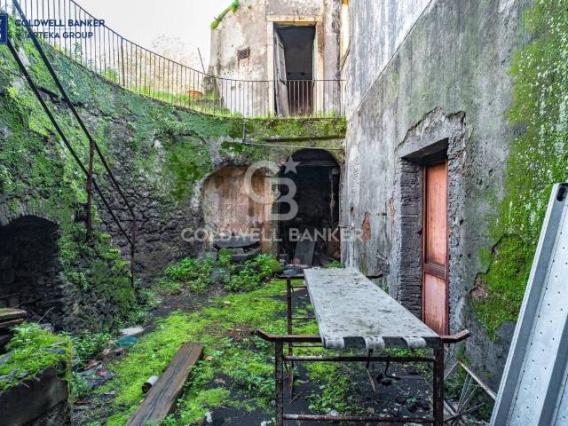 Casa indipendente in vendita a Acireale CT