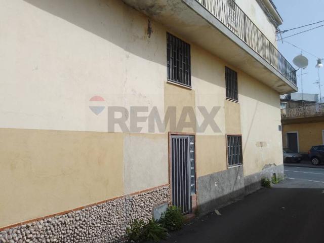 Casa indipendente in vendita a Acireale CT