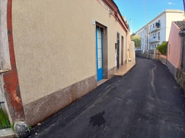 Casa indipendente in vendita a Acireale CT