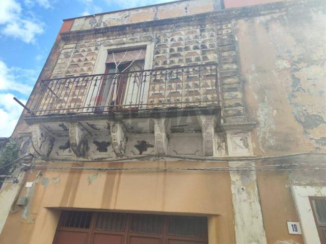 Casa indipendente in vendita a Acireale CT
