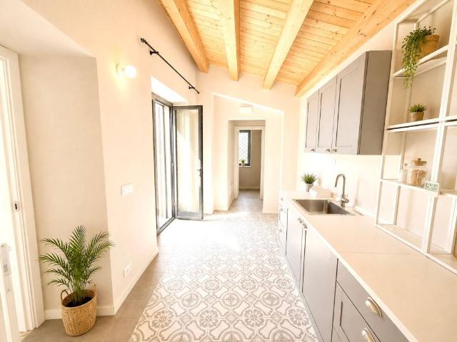 Casa indipendente in vendita a Acireale CT