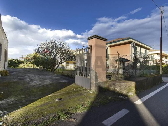 Casa indipendente in vendita a Acireale CT