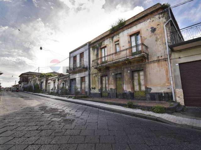 Casa indipendente in vendita a Acireale CT