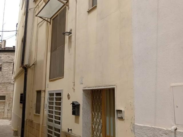Casa indipendente in vendita a Acquaviva delle Fonti BA