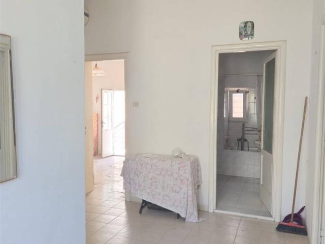 Casa indipendente in vendita a Adelfia BA