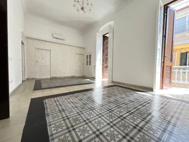 Casa indipendente in vendita a Adelfia BA