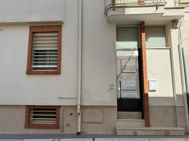 Casa indipendente in vendita a Adelfia BA