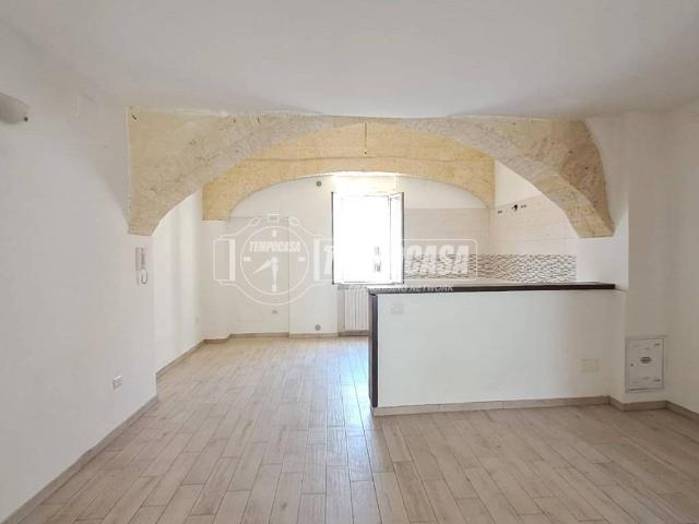 Casa indipendente in vendita a Adelfia BA