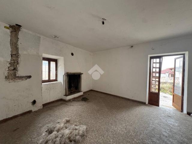 Casa indipendente in vendita a Adrara San Martino BG