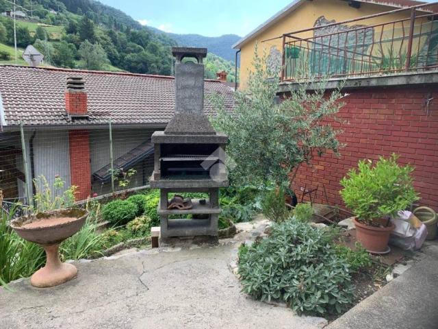 Casa indipendente in vendita a Adrara San Rocco BG