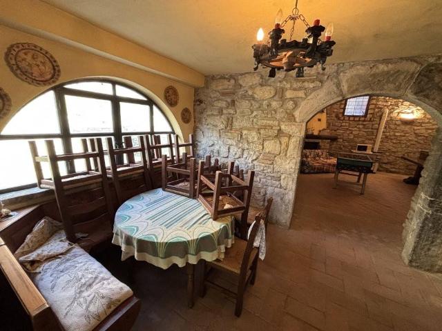 Casa indipendente in vendita a Adrara San Rocco BG