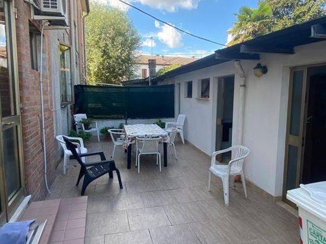 Casa indipendente in vendita a Adria RO