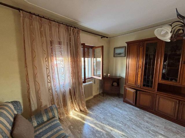 Casa indipendente in vendita a Adria RO