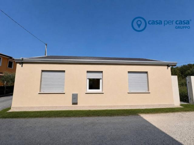 Casa indipendente in vendita a Adria RO