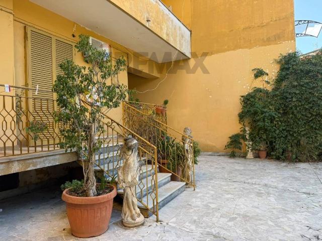Casa indipendente in vendita a Afragola NA