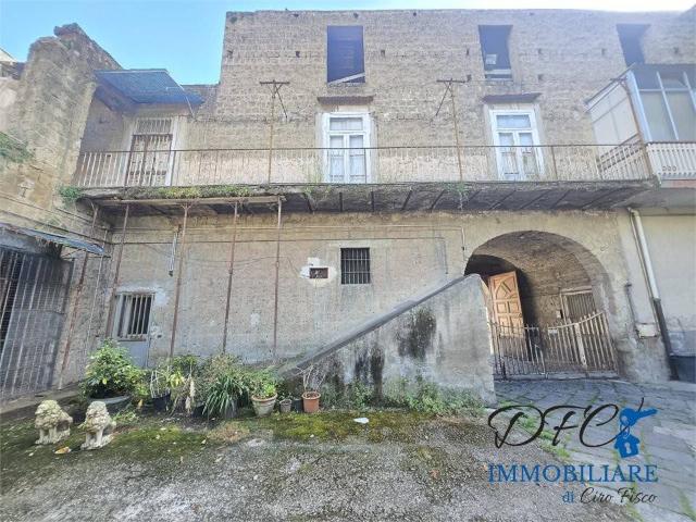 Casa indipendente in vendita a Afragola NA
