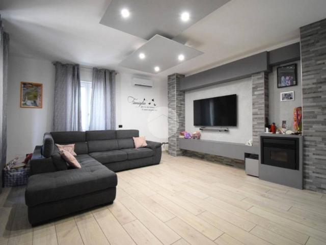 Casa indipendente in vendita a Agrate Brianza MB