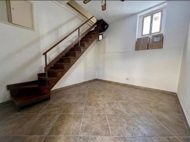 Casa indipendente in vendita a Aiello del Sabato AV