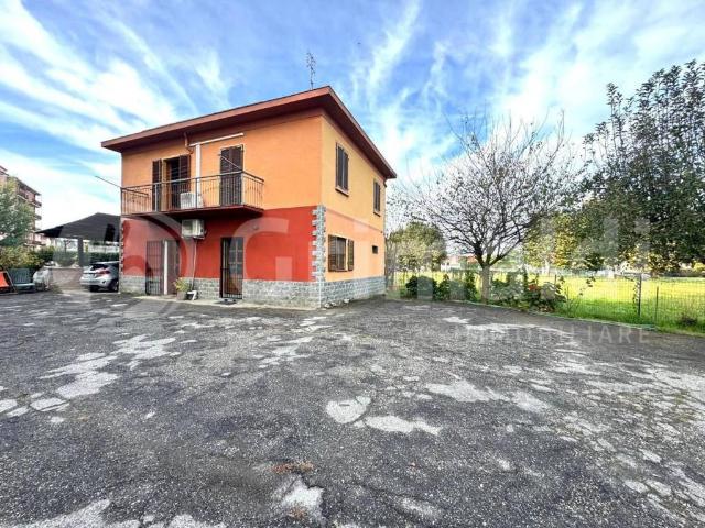 Casa indipendente in vendita a Airasca TO
