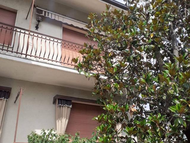 Casa indipendente in vendita a Alta Val Tidone PC