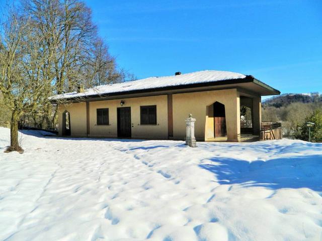 Casa indipendente in vendita a Alta Valle Intelvi CO