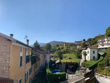 Casa indipendente in vendita a Alta Valle Intelvi CO