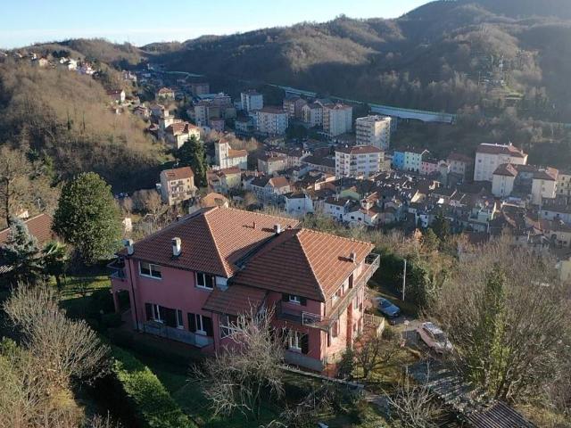 Casa indipendente in vendita a Altare SV