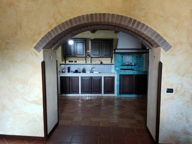 Casa indipendente in vendita a Altavilla Silentina SA