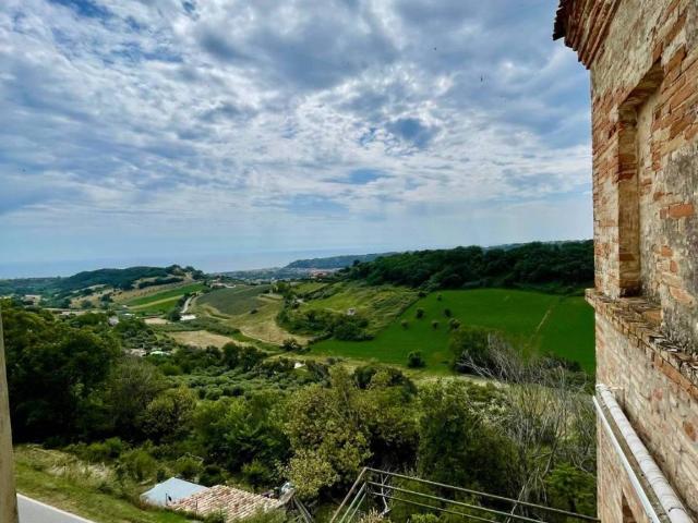 Casa indipendente in vendita a Altidona FM