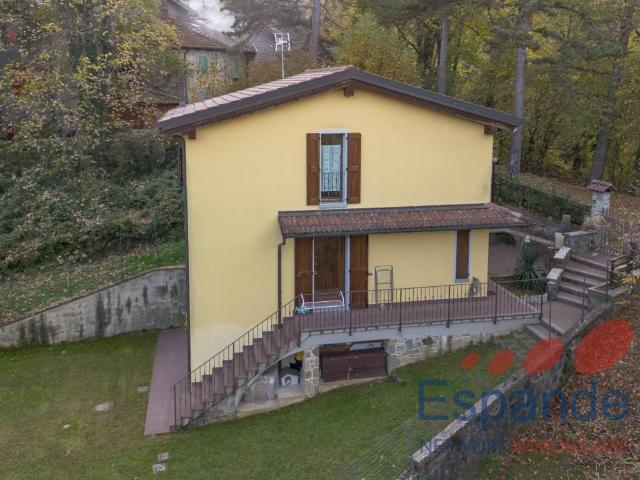 Casa indipendente in vendita a Alto Reno Terme BO