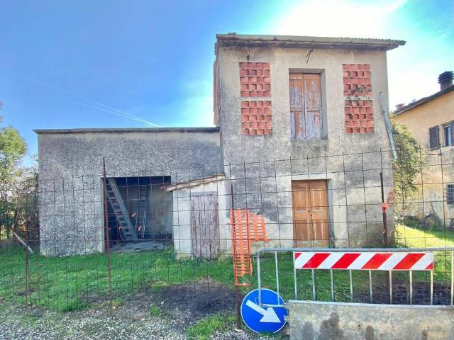 Casa indipendente in vendita a Altopascio LU
