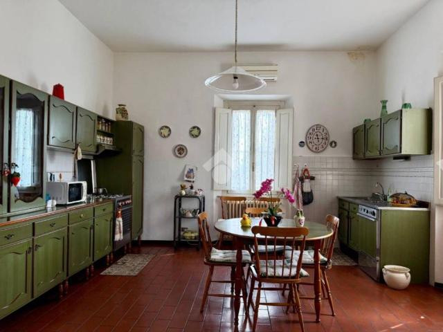 Casa indipendente in vendita a Altopascio LU