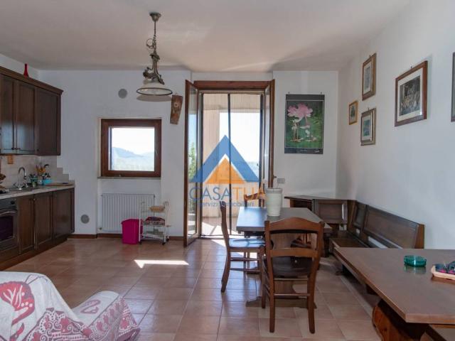 Casa indipendente in vendita a Alviano TR
