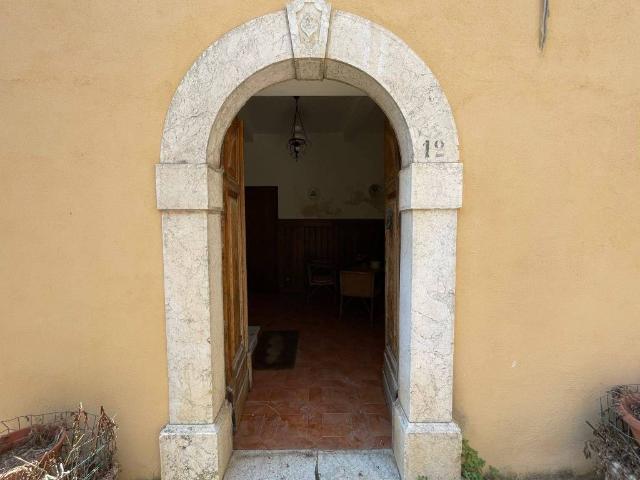 Casa indipendente in vendita a Alvito FR