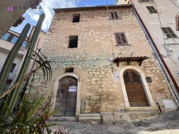Casa indipendente in vendita a Alvito FR