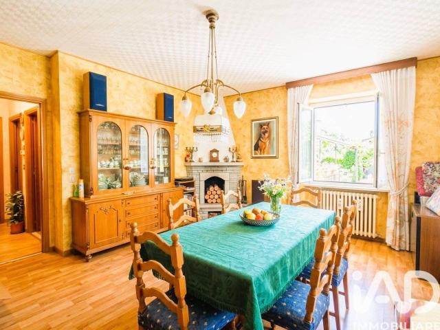 Casa indipendente in vendita a Ala Di Stura