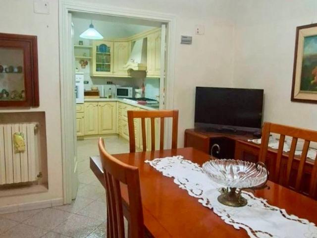 Casa indipendente in vendita a Alanno PE