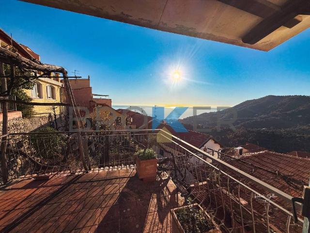 Casa indipendente in vendita a Alassio SV