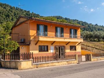 Casa indipendente in vendita a Alatri FR