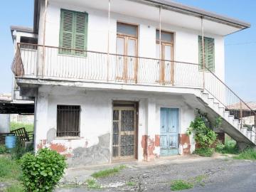 Casa indipendente in vendita a Alatri FR