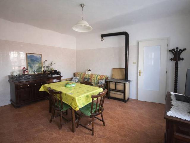 Casa indipendente in vendita a Alba CN