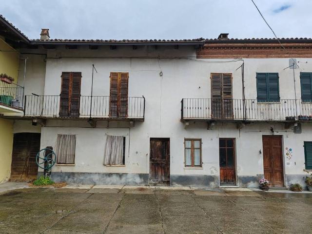 Casa indipendente in vendita a Alba CN