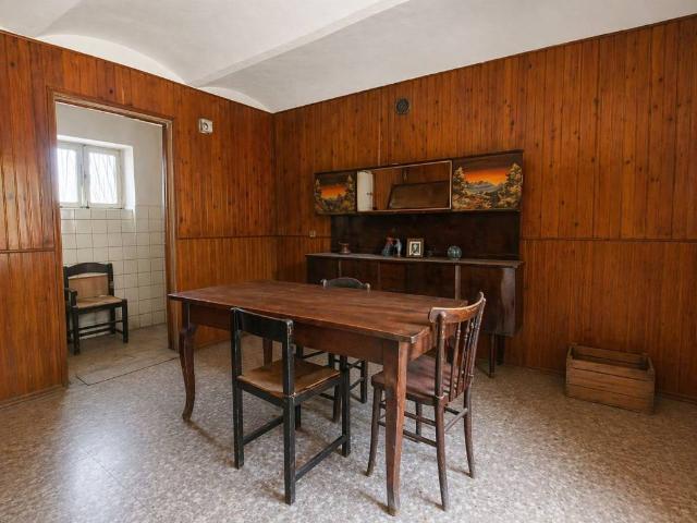Casa indipendente in vendita a Alba CN