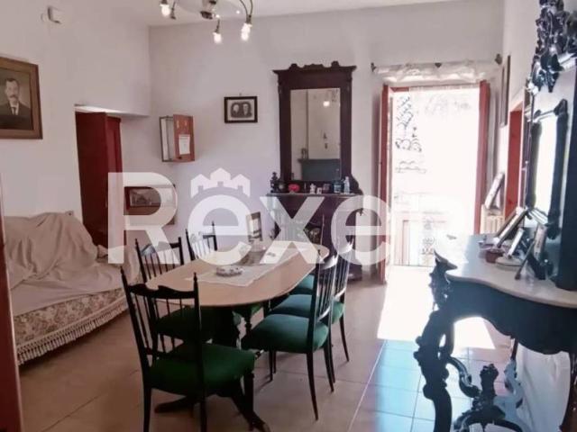 Casa indipendente in vendita a Albano di Lucania PZ
