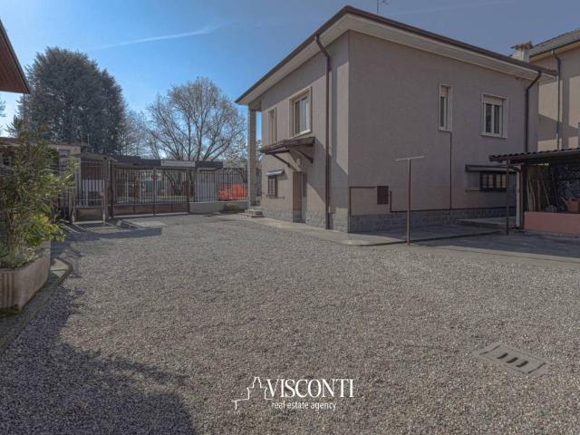 Casa indipendente in vendita a Albairate MI