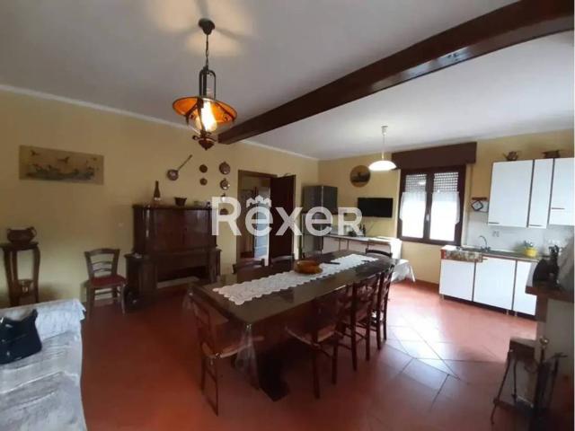 Casa indipendente in vendita a Albareto PR
